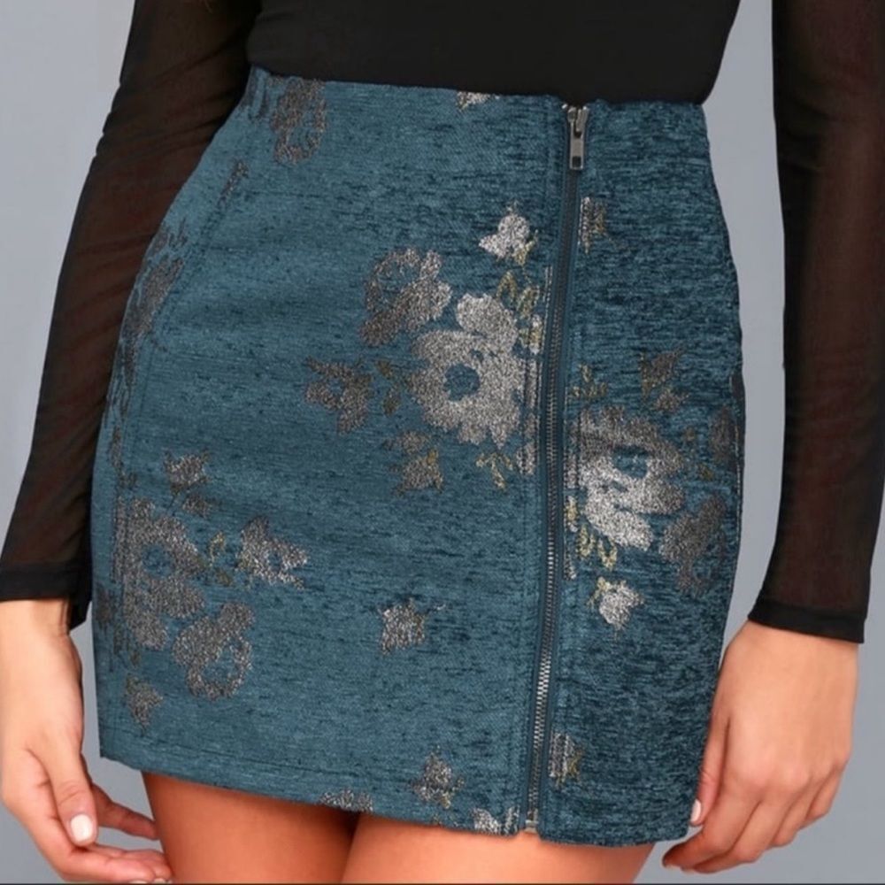 NWT Free People Blue & Silver mini skirt, size 6